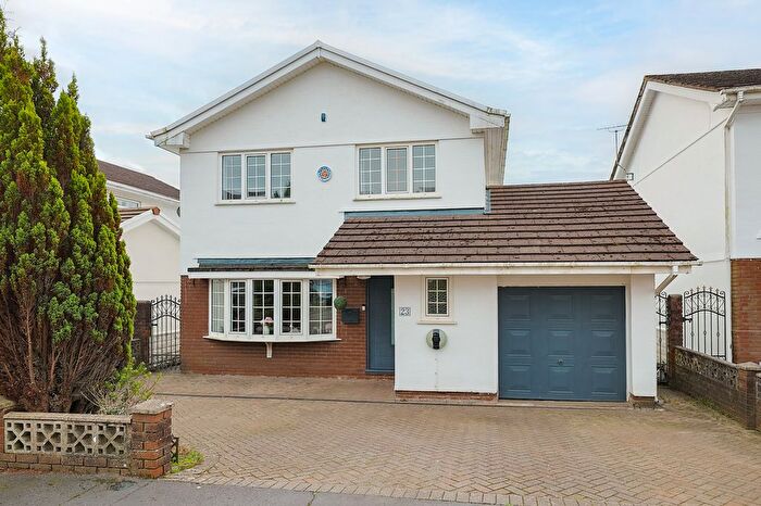 4 Bedroom Detached House For Sale In St Andrews Close, Mayals, Swansea, SA3