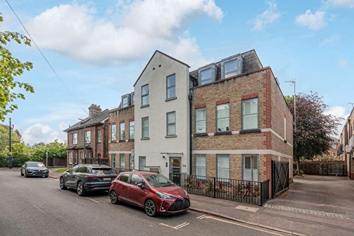 1 Bedroom Flat For Sale In Alt Grove, Wimbledon, London, SW19