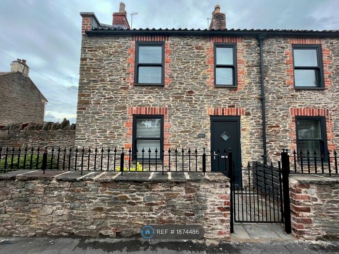 2 Bedroom Semi-Detached House To Rent In North Street, Downend, Bristol, BS16