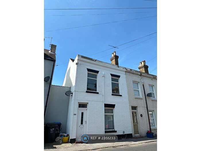 2 Bedroom Terraced House To Rent In Southwood Road, Ramsgate, CT11