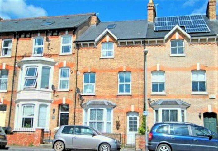 2 Bedroom Maisonette To Rent In Belvedere Road, Taunton, TA1