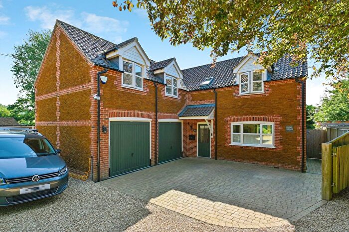 4 Bedroom Detached House For Sale In Manor Road, Dersingham, PE31