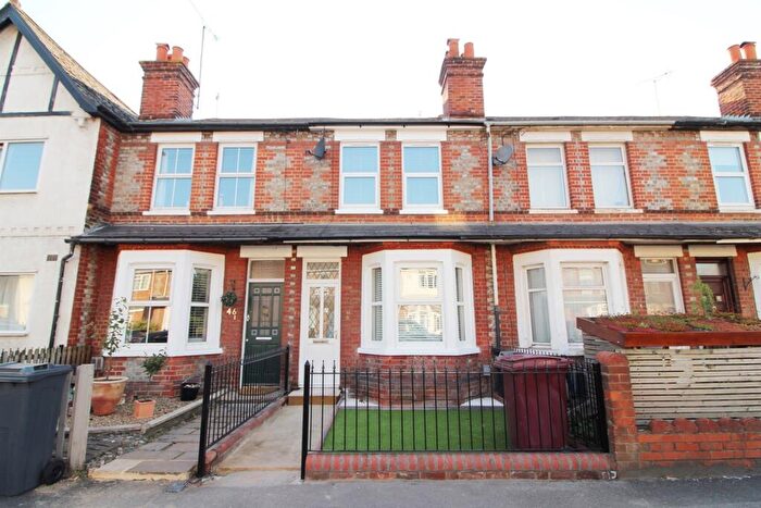 2 Bedroom Terraced House To Rent In Briants Avenue, Caversham, Reading, RG4