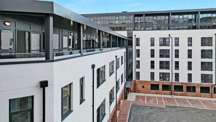 2 Bedroom Flat To Rent In Atkinson Street, Leeds, LS10