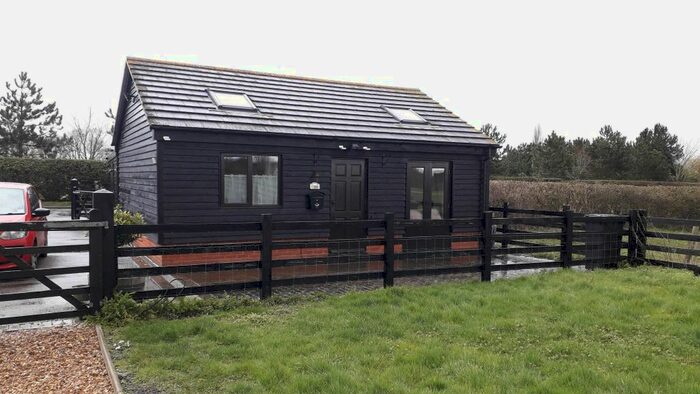 1 Bedroom Detached Bungalow To Rent In Stables Court, Potters Cross, Wootton, Bedford, MK43