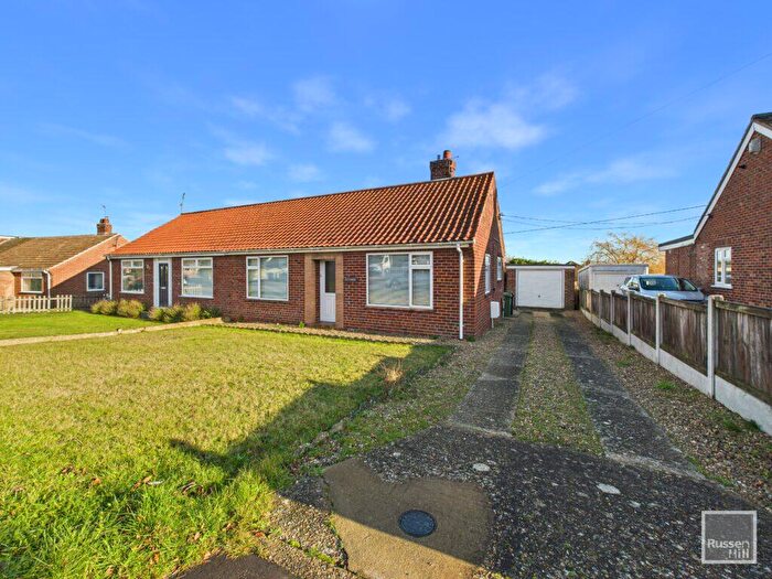 2 Bedroom Semi-Detached Bungalow For Sale In Northview Road, New Costessey, NR5
