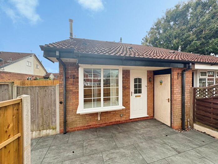 1 Bedroom Semi-Detached Bungalow To Rent In Michaelwood Close, Redditch, B97