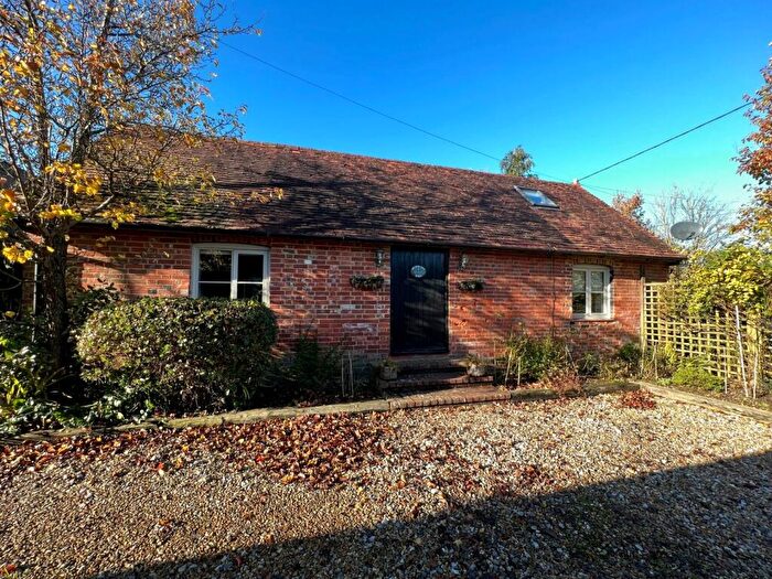 1 Bedroom Bungalow To Rent In Romsey Road, East Wellow, Romsey, Hampshire, SO51
