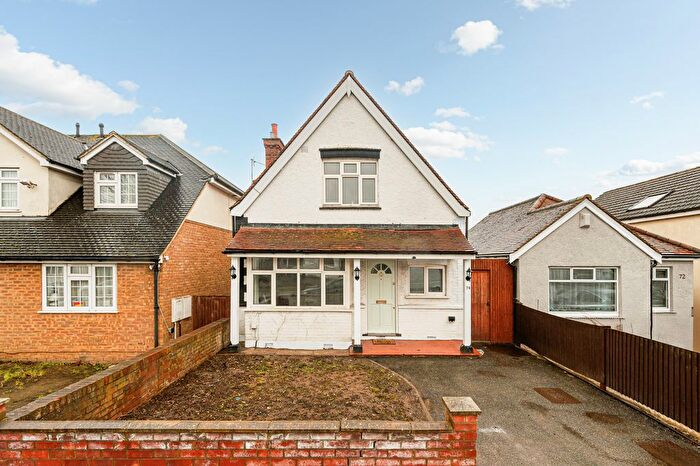 4 Bedroom Detached House To Rent In Eastmead Avenue, Greenford, Middlesex, UB6