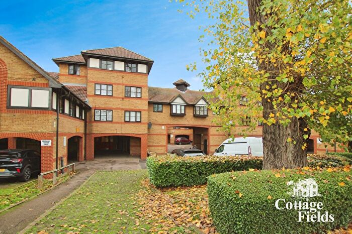 1 Bedroom Flat For Sale In Creighton Road, London, N17