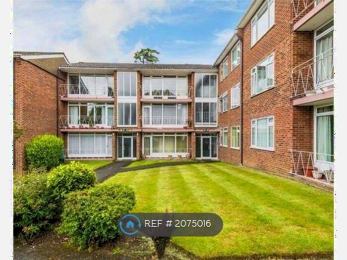 2 Bedroom Flat To Rent In Redruth House, Sutton, SM2