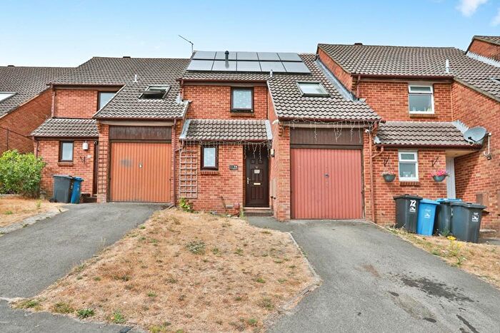3 Bedroom Terraced House For Sale In Gussage Road, Poole, Dorset, BH12
