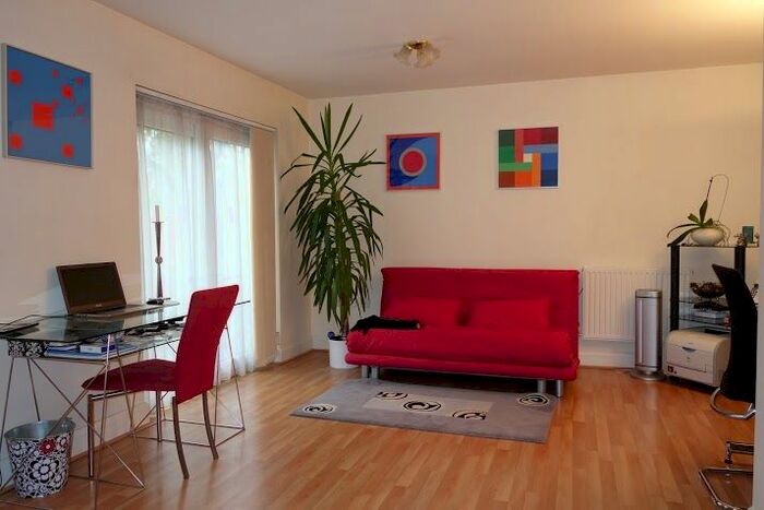 1 Bedroom Flat To Rent In Hindes Road, Harrow, London, HA1