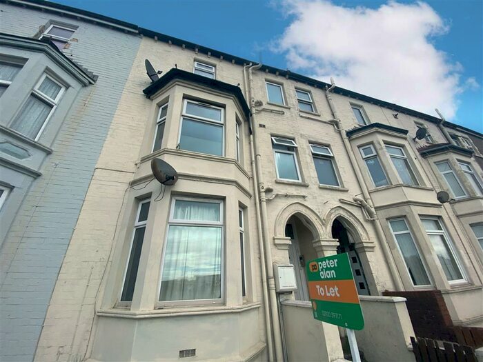 1 Bedroom Flat To Rent In Cowbridge Road East, Cardiff, CF5