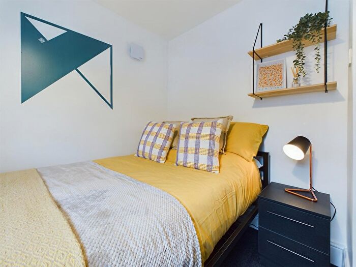 4 Bedroom Terraced House To Rent In , Adelaide Road, Liverpool, L7