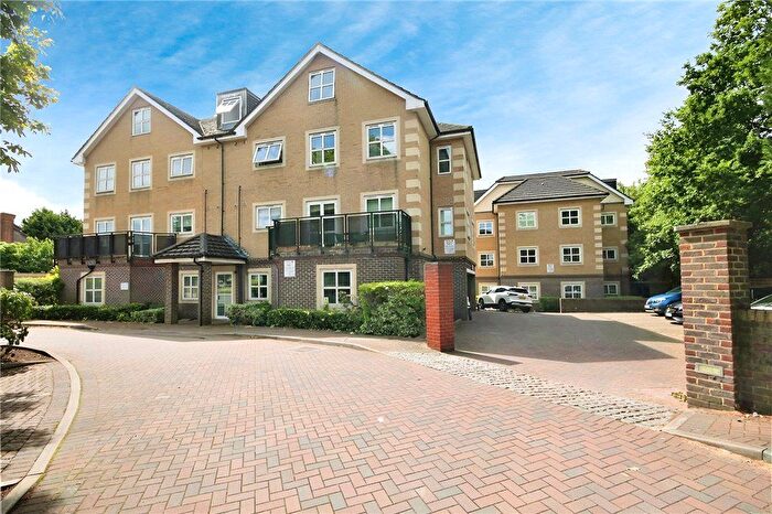 1 Bedroom Flat To Rent In Beulah Hill, London, SE19