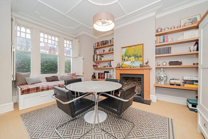 5 Bedroom Property To Rent In Addison Gardens, Brook Green, W14