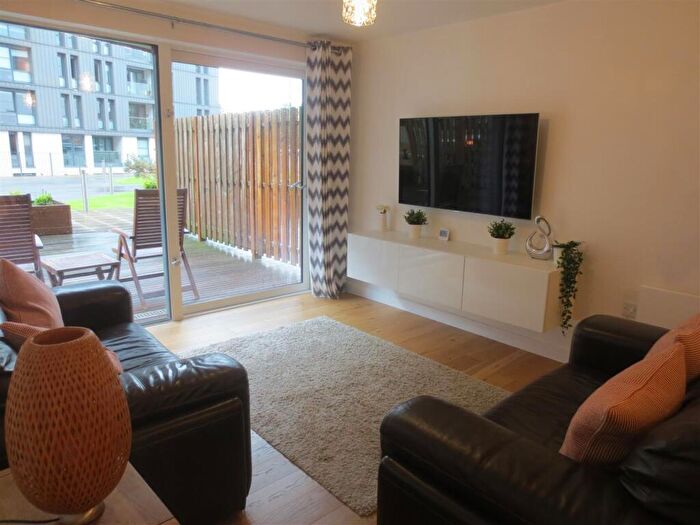1 Bedroom Apartment To Rent In The Hatbox, New Islington, M4