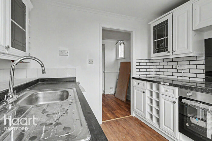 1 Bedroom Flat For Sale In Highfield Road, Dartford, DA1