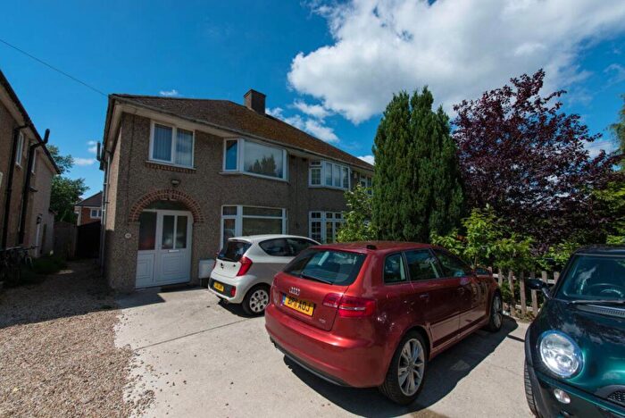 3 Bedroom House To Rent In Cherwell Drive, OX3