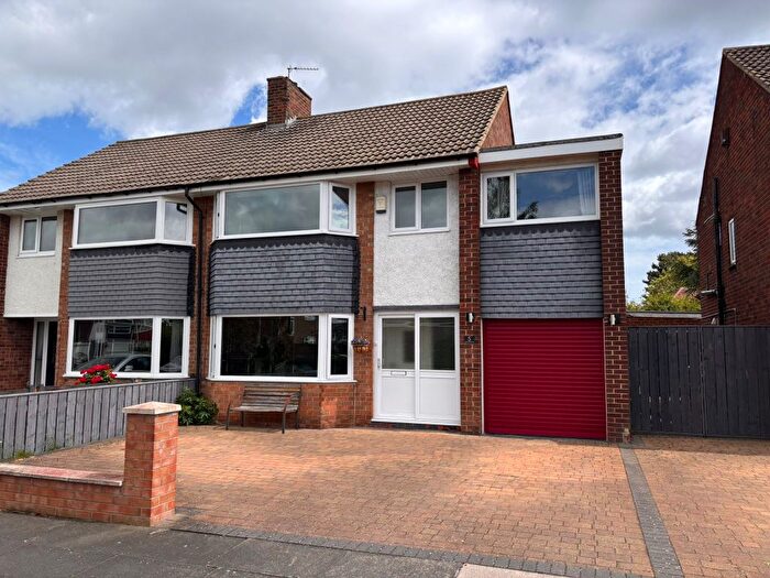 4 Bedroom Semi-Detached House For Sale In Bentinck Road, Stockton-On-Tees, TS19