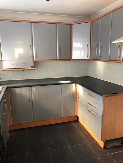 2 Bedroom Terraced House To Rent In Field Street, Hull, HU9