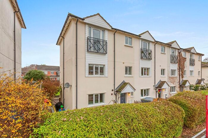 4 Bedroom End Of Terrace House For Sale In Longcroft Avenue, Wendover, HP22