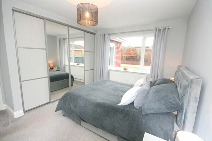 2 Bedroom Bungalow For Sale In Chantry Drive, Wideopen, NE13