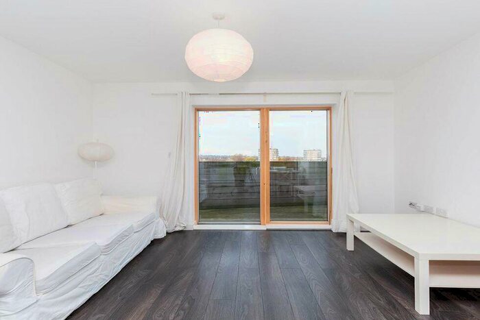 1 Bedroom Flat To Rent In New Clocktower Place, Caledonian Road, N7