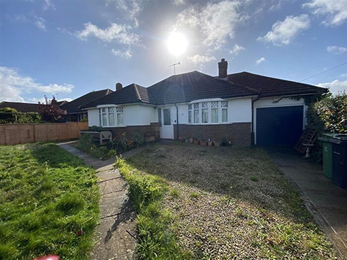 2 Bedroom Bungalow To Rent In Wychurst Gardens, Bexhill-On-Sea, TN40
