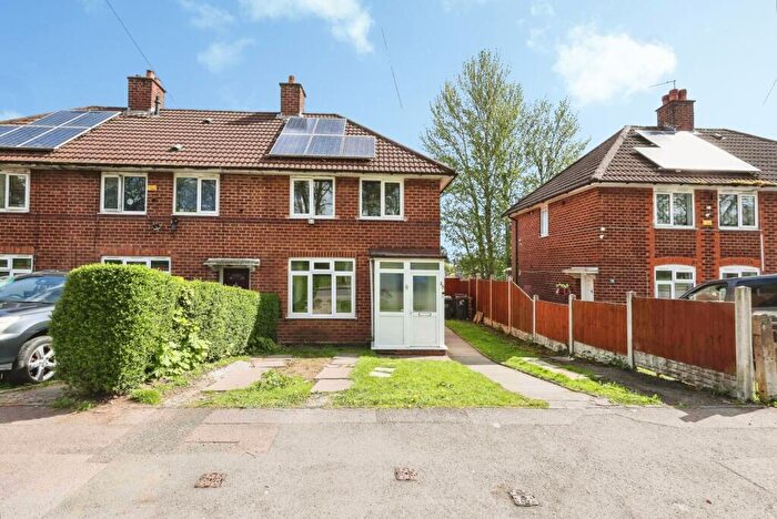 2 Bedroom End Of Terrace House For Sale In Fitzroy Road, Birmingham, West Midlands, B31