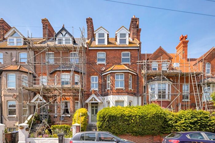 1 Bedroom Maisonette For Sale In Penshurst Road, Ramsgate, Kent, CT11