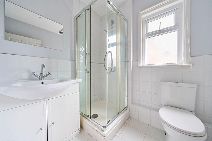 2 Bedroom Flat For Sale In Church Road, Rotherfield, Crowborough, TN6