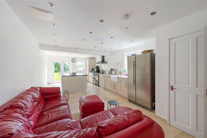 5 Bedroom Detached House For Sale In Bromley Common, Bromley, BR2