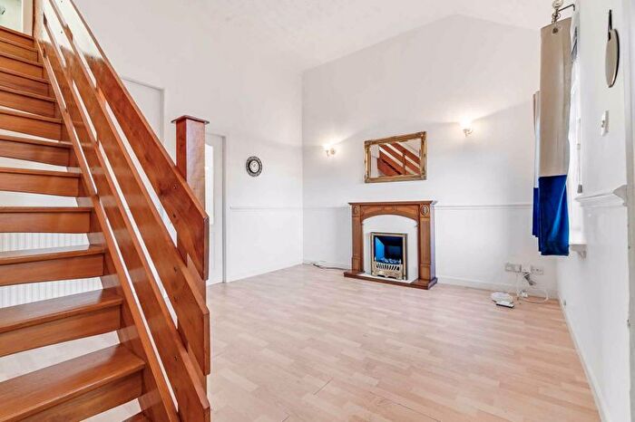 1 Bedroom End Of Terrace House For Sale In Hillpark Drive, Kilmarnock, KA3