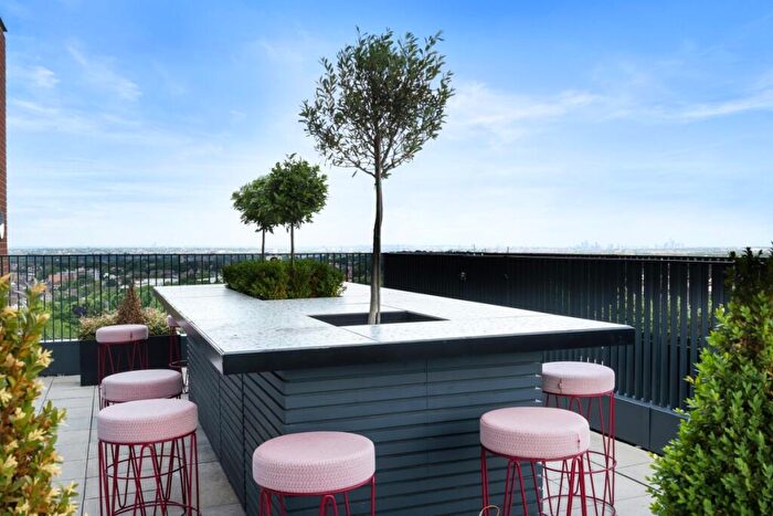 2 Bedroom Flat To Rent In Sienna House Sutton Court Road, SM1