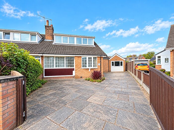 4 Bedroom Bungalow For Sale In Fairmont Drive, Poulton-Le-Fylde, FY6