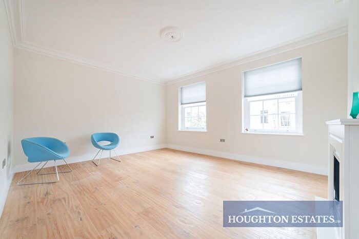2 Bedroom Flat To Rent In Bristol Gardens, London, W9