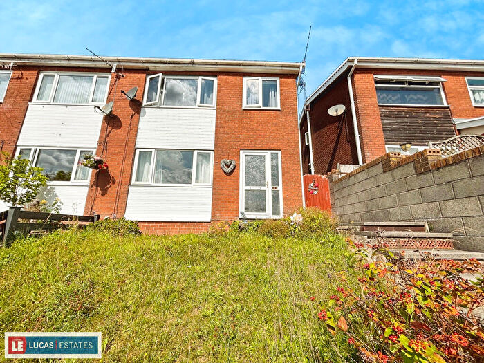 3 Bedroom Semi-Detached House For Sale In Hengoed Parc, Hengoed, CF82