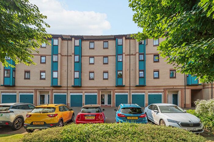 2 Bedroom Flat For Sale In Rutland Court, Kinning Park, G51