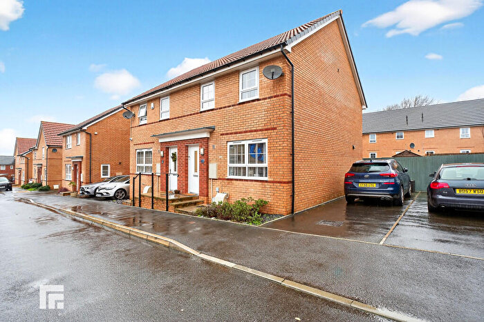 3 Bedroom Semi Detached House For Sale In Heol Gwern Edyddan, St. Fagans, Cardiff, CF5