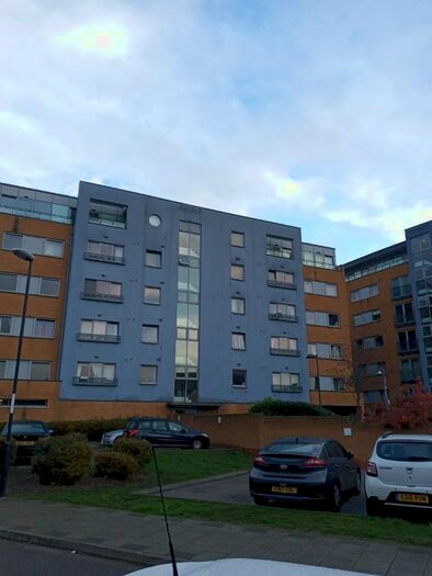 2 Bedroom Flat To Rent In Merbury Close, London, SE28