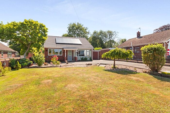 2 Bedroom Bungalow For Sale In Brigg Road, South Kelsey, LN7