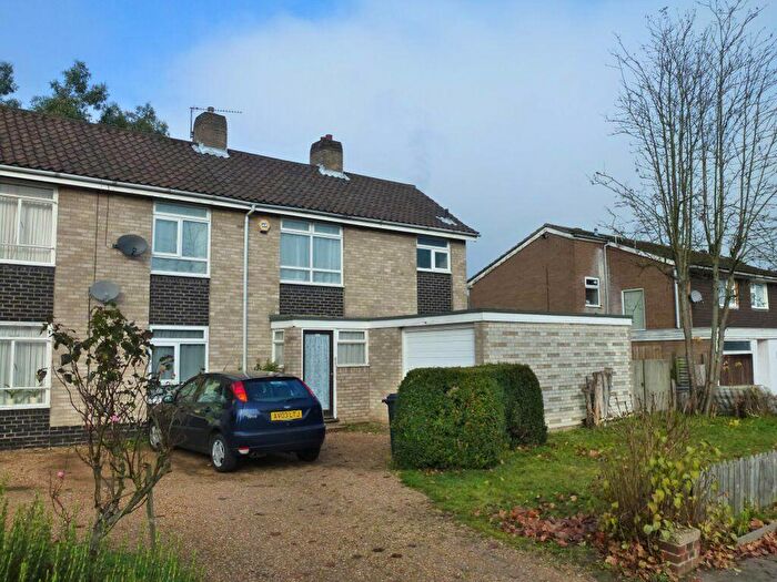 3 Bedroom House To Rent In St John`s Way, Thetford, IP24