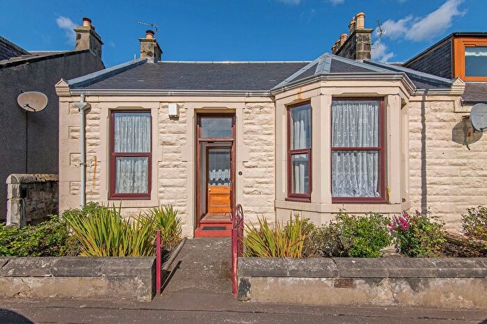 2 Bedroom Semi-Detached Bungalow For Sale In Melrose Crescent, Kirkcaldy, KY2