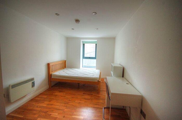 2 Bedroom Flat To Rent In Falconars House, Newcastle Upon Tyne, NE1