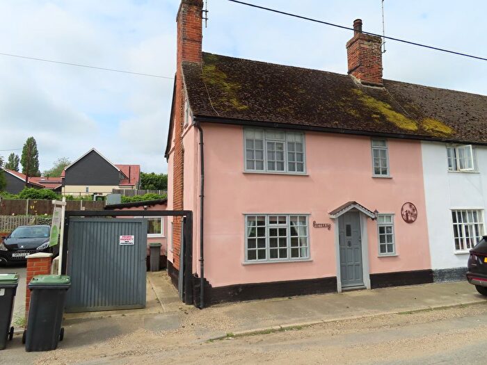 3 Bedroom Semi-Detached House To Rent In Lower Street, Baylham, Ipswich, IP6