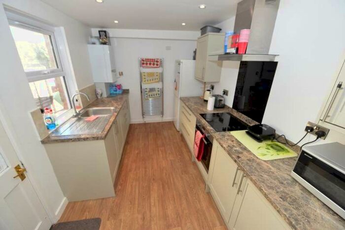 3 Bedroom Property To Rent In Northcote Road Southampton, SO17