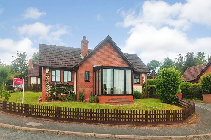 3 Bedroom Detached Bungalow For Sale In Gilberts Wood, Ewyas Harold, Hereford, HR2