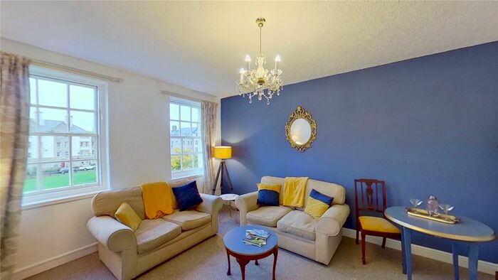 2 Bedroom Flat To Rent In Piershill Square West, Edinburgh, EH8
